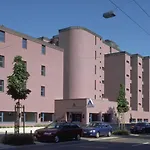 Hostel Youth